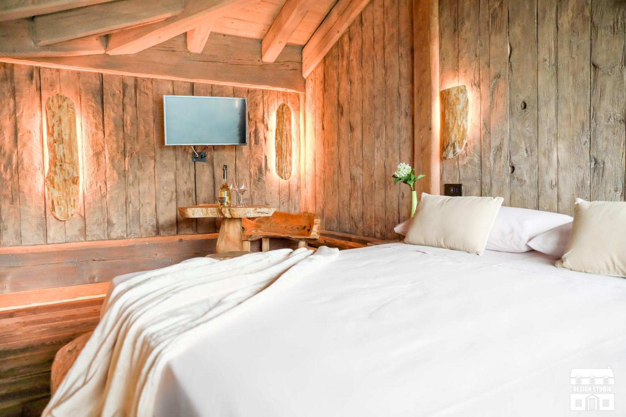 Chalet Antico Legno By Design Studio Sueglio Exterior foto